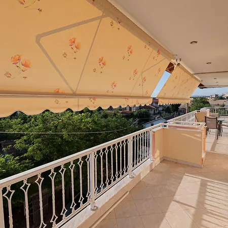 Elli Lux By Rentalspro - Nea Halkidiki Apartment *