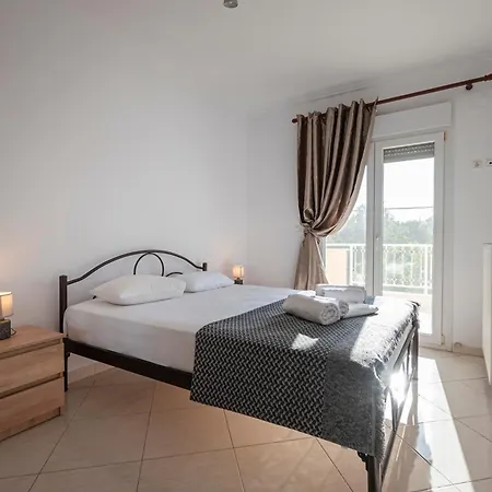 Elli Lux By Rentalspro - Nea Halkidiki Apartment Flogita