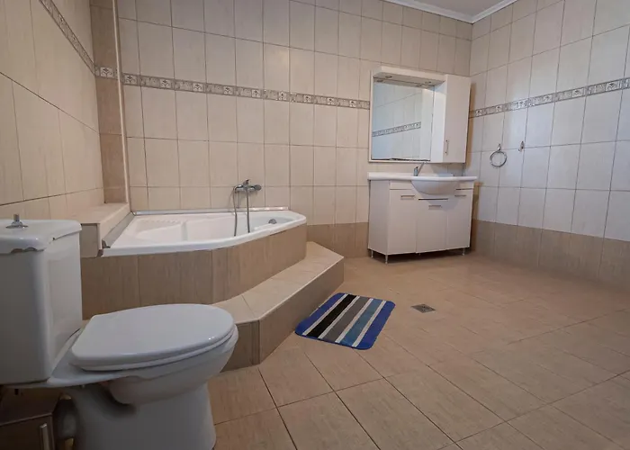 Elli Lux By Rentalspro - Nea Halkidiki Appartement Flogita