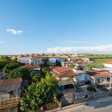 شقة Elli Lux By Rentalspro - Nea Halkidiki فلوغيتا